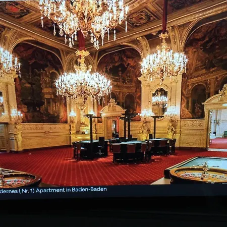 Modernes Apartament *